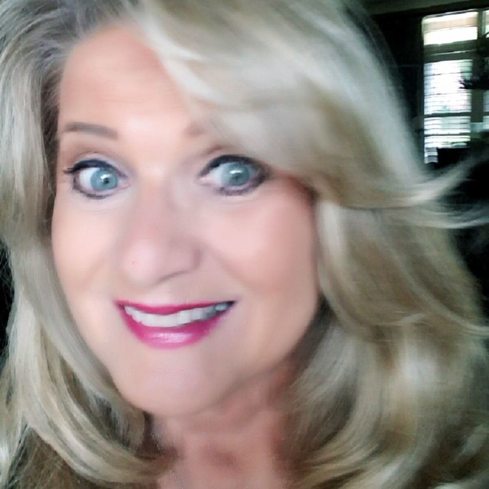 Meet your Posher, Toni